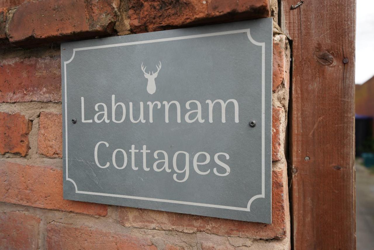 ستارتفورد أبون آفون Capulet At Laburnum Cottages المظهر الخارجي الصورة